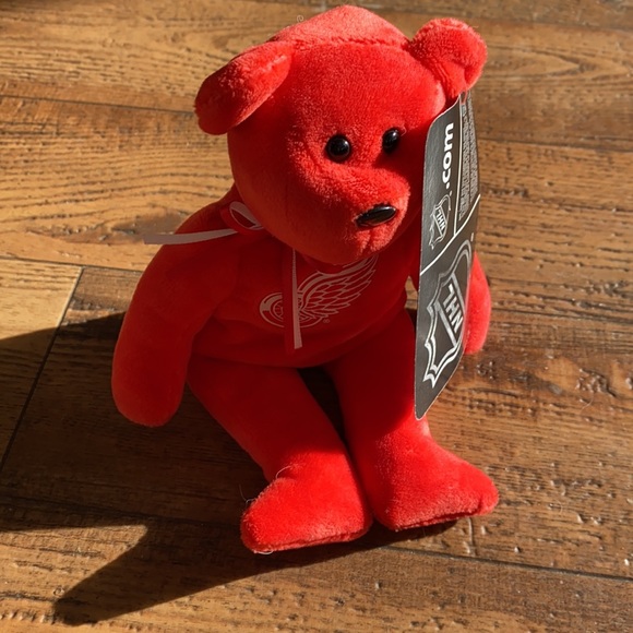 Ty Red Wings Beanie Baby - Picture 5 of 6